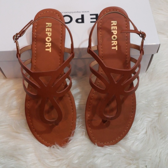 Report Shoes - 💥CLOSET CLOSING Report sandals
